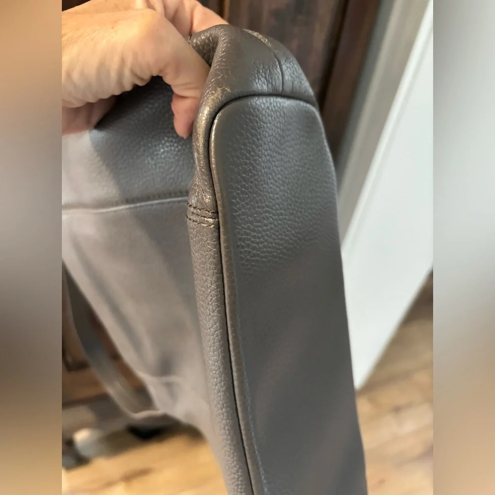 The Sak De Young Hobo bag in slate grey